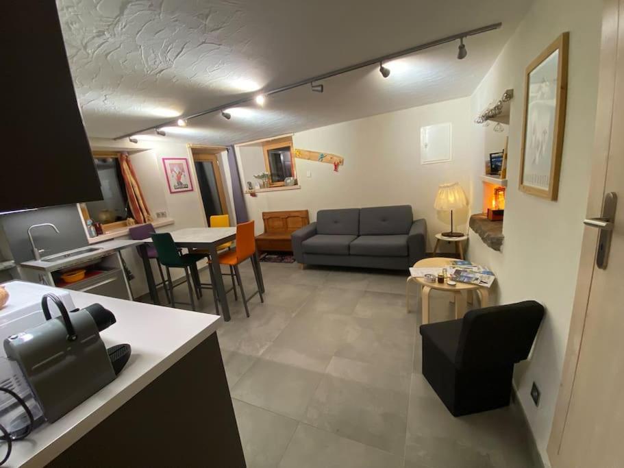 Dans Hameau, Pres Des Pistes Logement De Plein Pied Au Calme Taninges Exterior photo